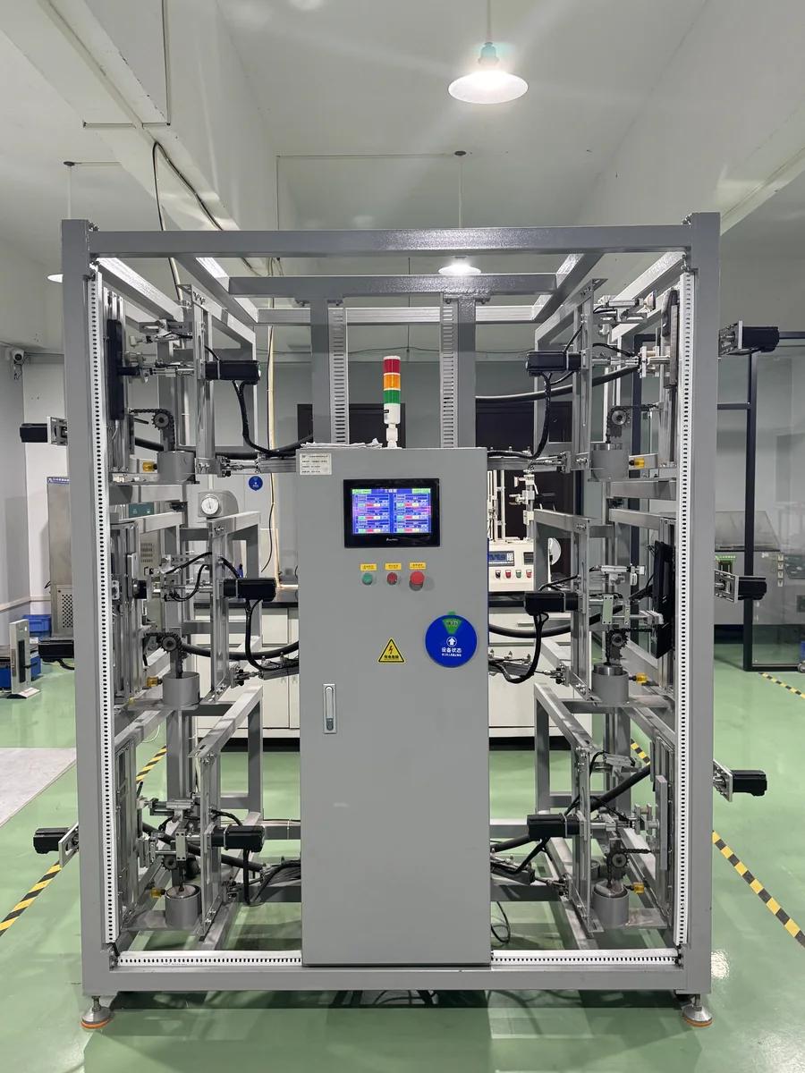 Multi-station lock life testing