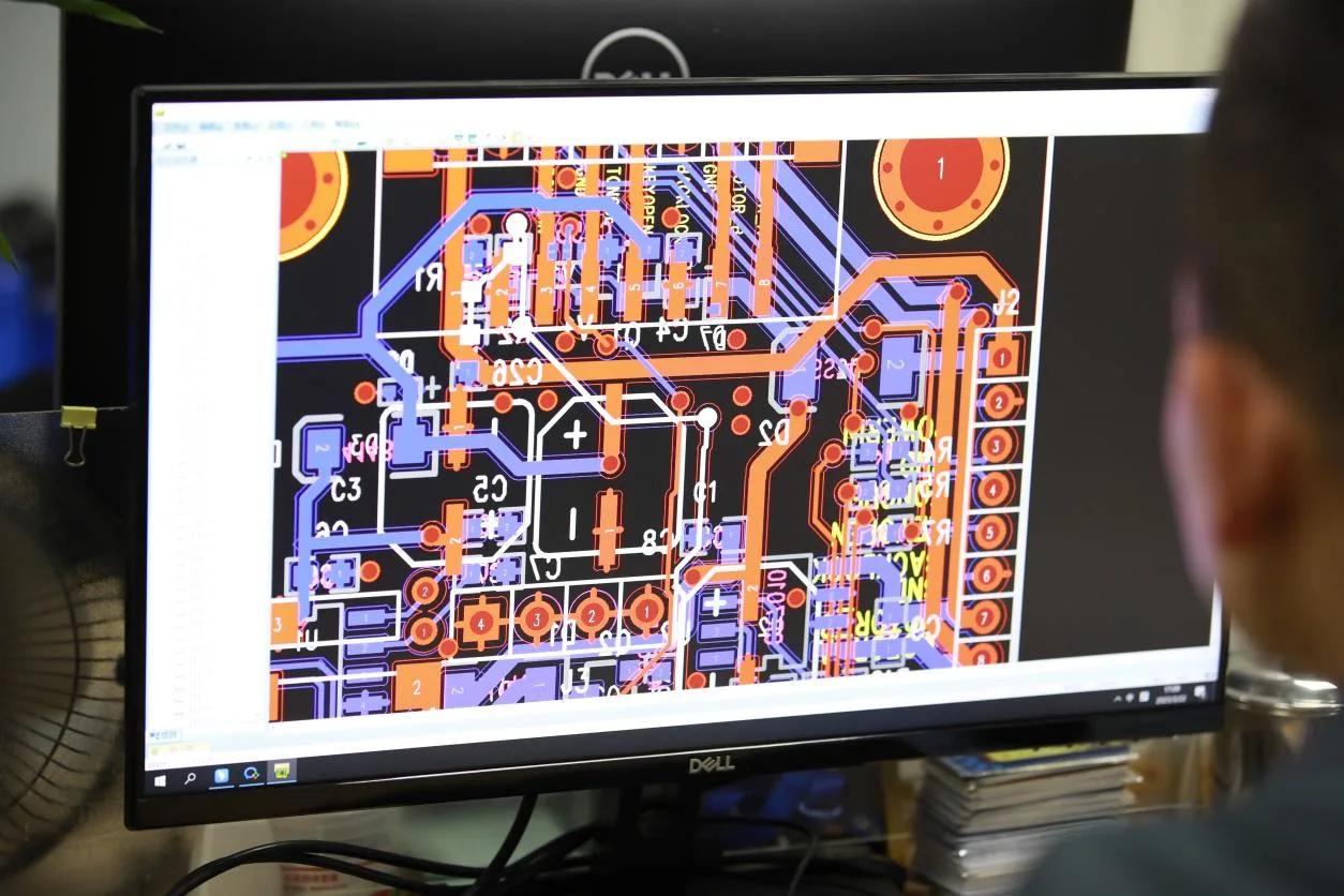 Prototyping & Testing